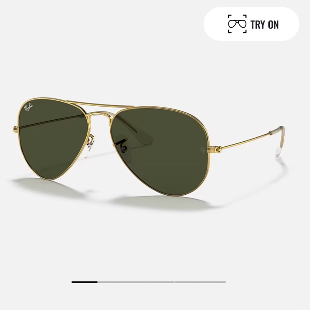 Ray-Ban Aviators Classics with Gold Rim